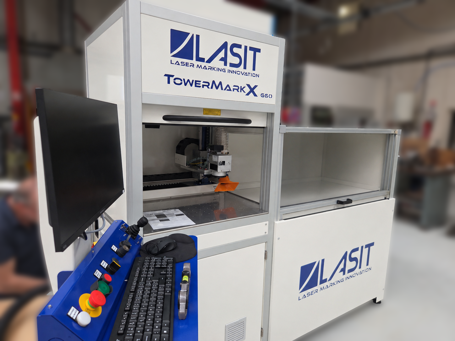 Nouvelle graveuse laser chez MOM Packaging : une traçabilité renforcée